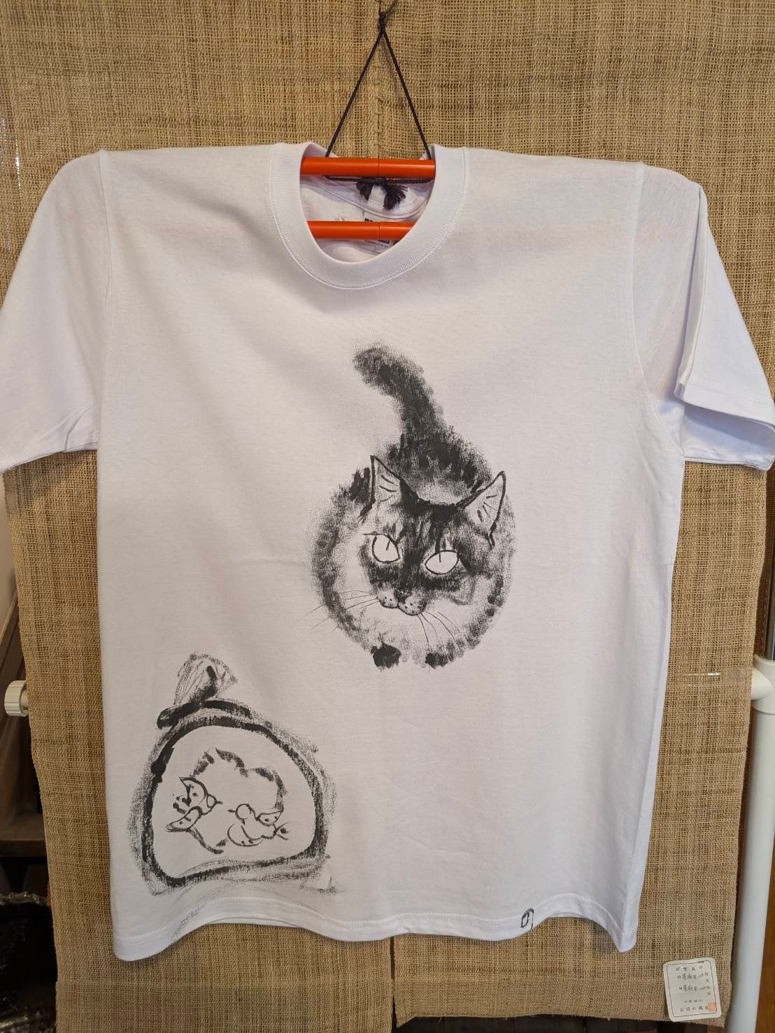 ◎オーダーメイド 猫Tシャツ◎紅型作家大城徳男✖️猫Tシャツ(ロングチュニックTシャツタイプCustom-made cat T-shirts)