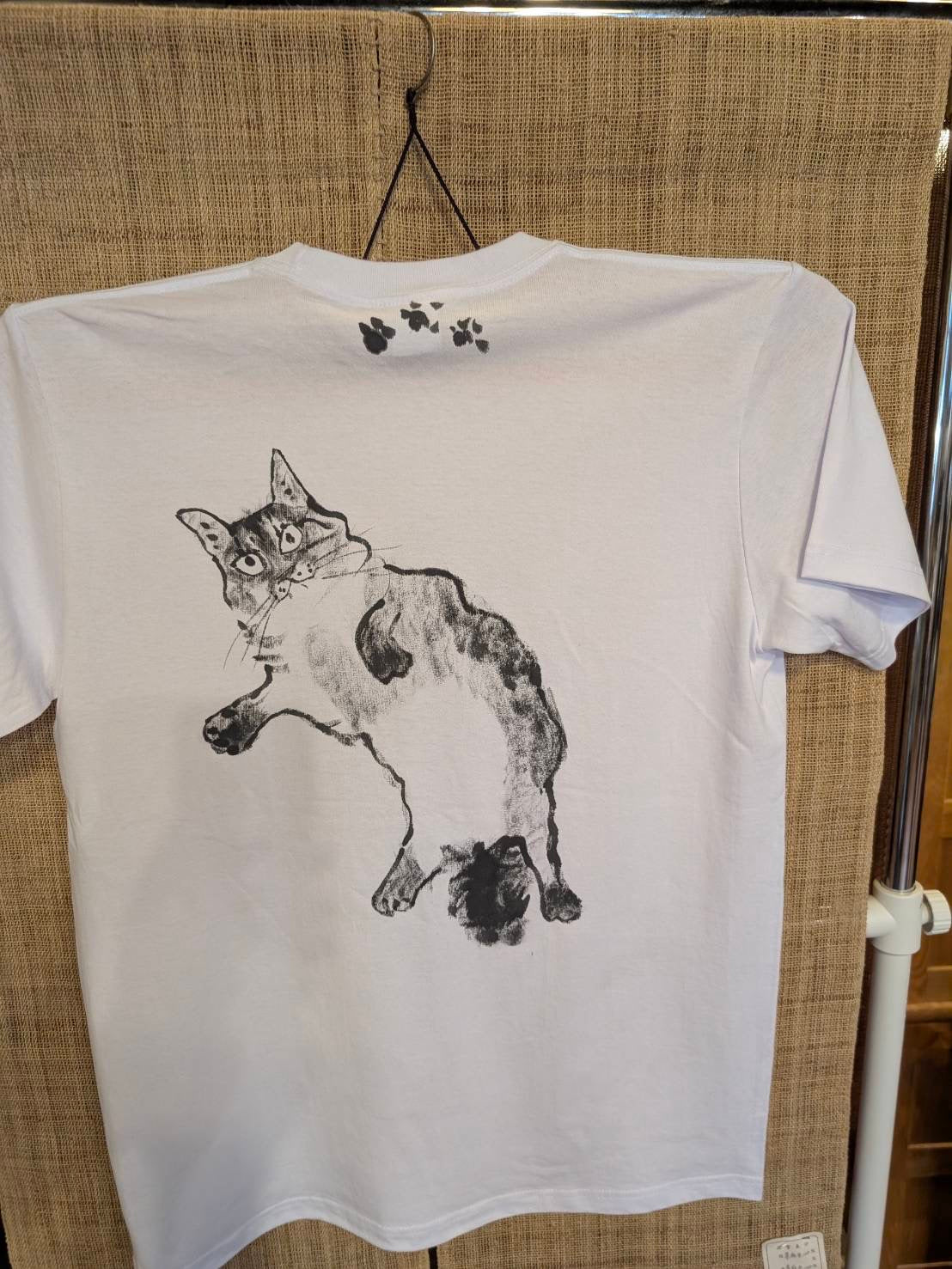 ◎オーダーメイド 猫Tシャツ◎紅型作家大城徳男✖️猫Tシャツ(ロングチュニックTシャツタイプCustom-made cat T-shirts)